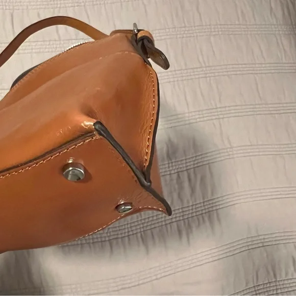 HOBO Rich Brown Leather Shoulder Bag - Picture 7 of 7